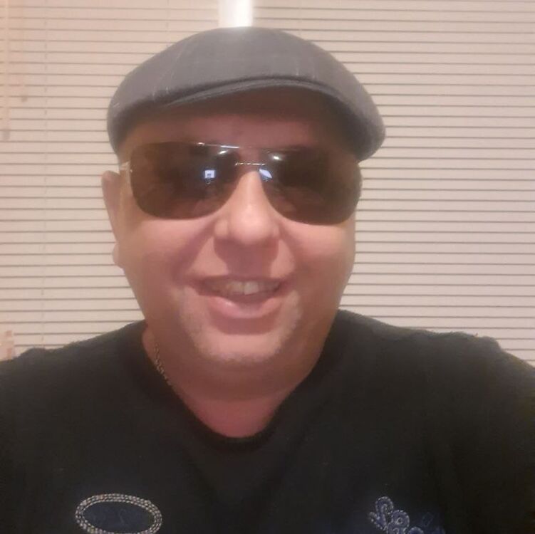  30562692  , 52 ,    