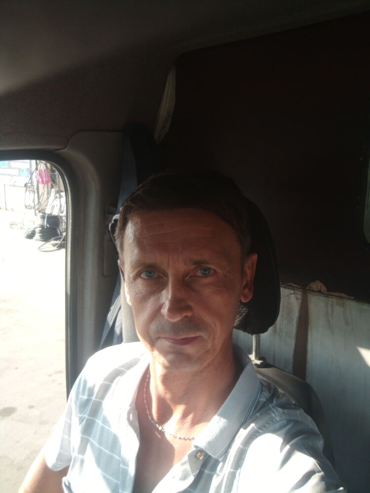  23737662  , 51 ,    