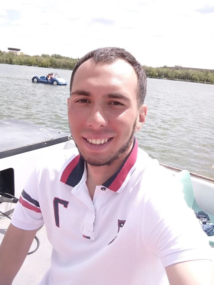  ,   Victor, 30 ,   ,   , c 