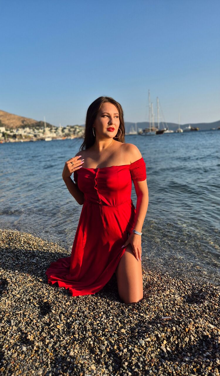  52152552  Elena, 28 ,    
