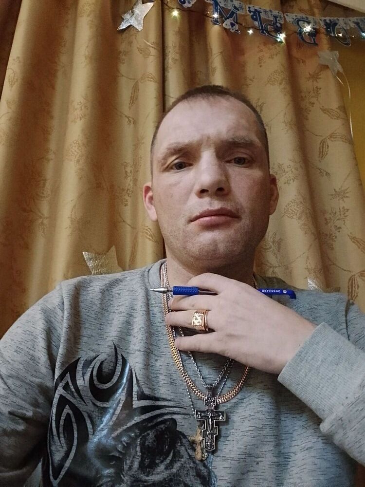  ,   Aleksei, 43 ,   ,   , c 