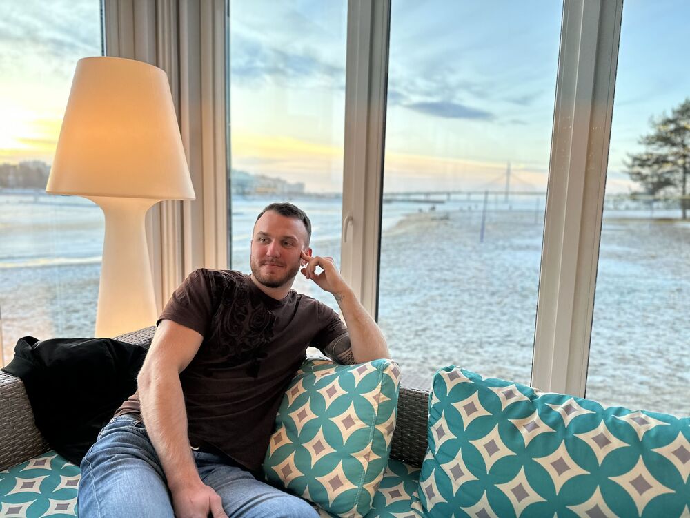 ���� 37288442 ������� ������, 33 ����, ���� ���������� � �����-����������