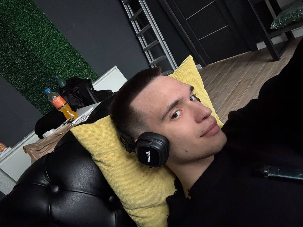  ,   Vadim, 20 ,   ,   