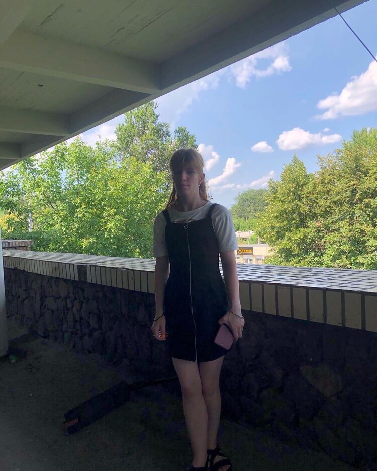  47072882  , 27 ,    