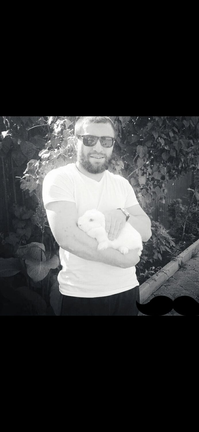  ,   Samir, 32 ,   ,   