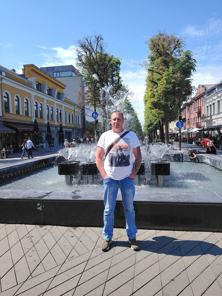  43323312  ALEXANDR, 41 ,    