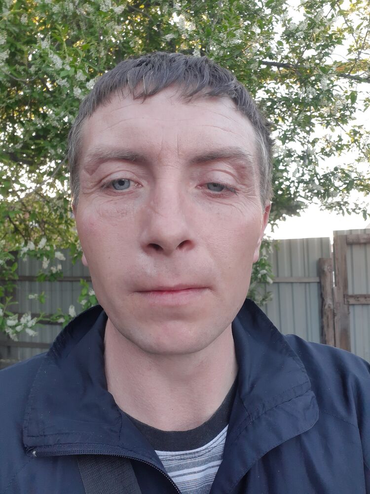  43688852  , 35 ,    