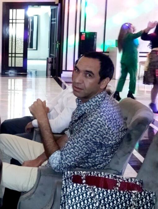  27548942  Javlon, 38 ,    