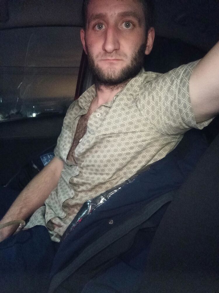  18878922  , 35 ,    