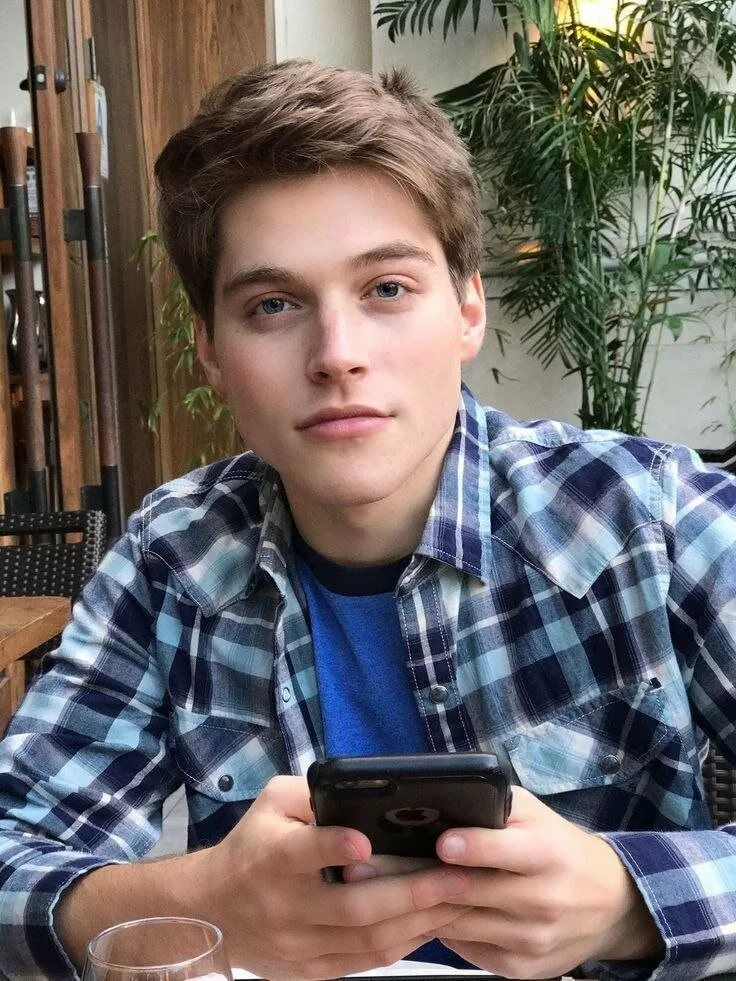 ���� 37801132 ����� �����, 21 ���, ���� ���������� � ������