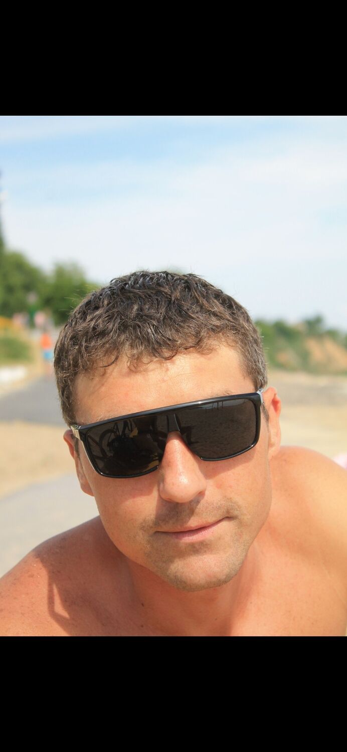  40544182  , 42 ,    