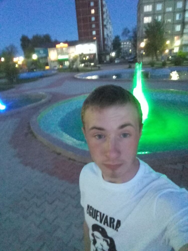  9625912  Nikita, 29 ,    