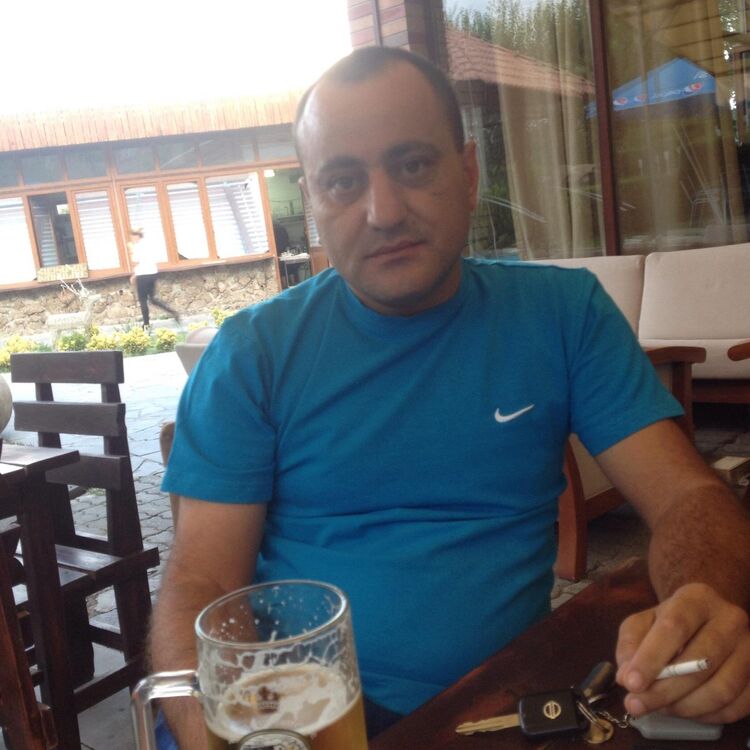  7161542  Arsen, 45 ,    