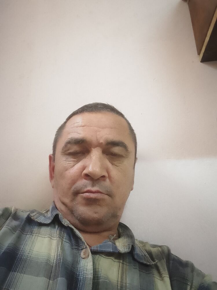  36132812  , 51 ,    