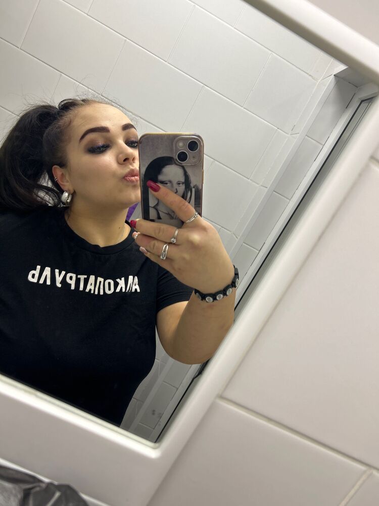  39585102  , 23 ,    