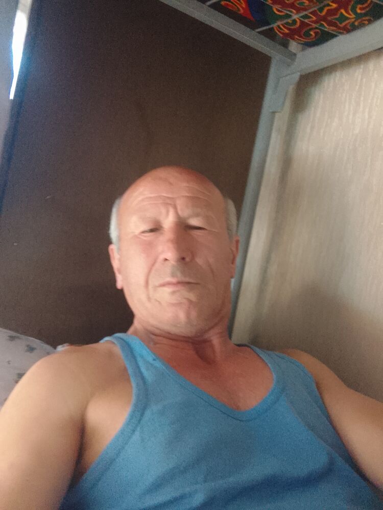  43913042  , 57 ,    
