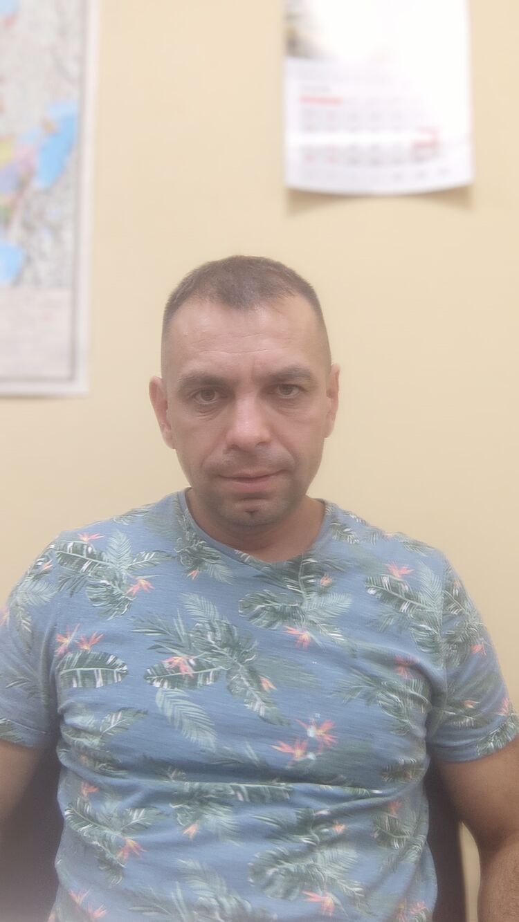  44815972  , 40 ,    