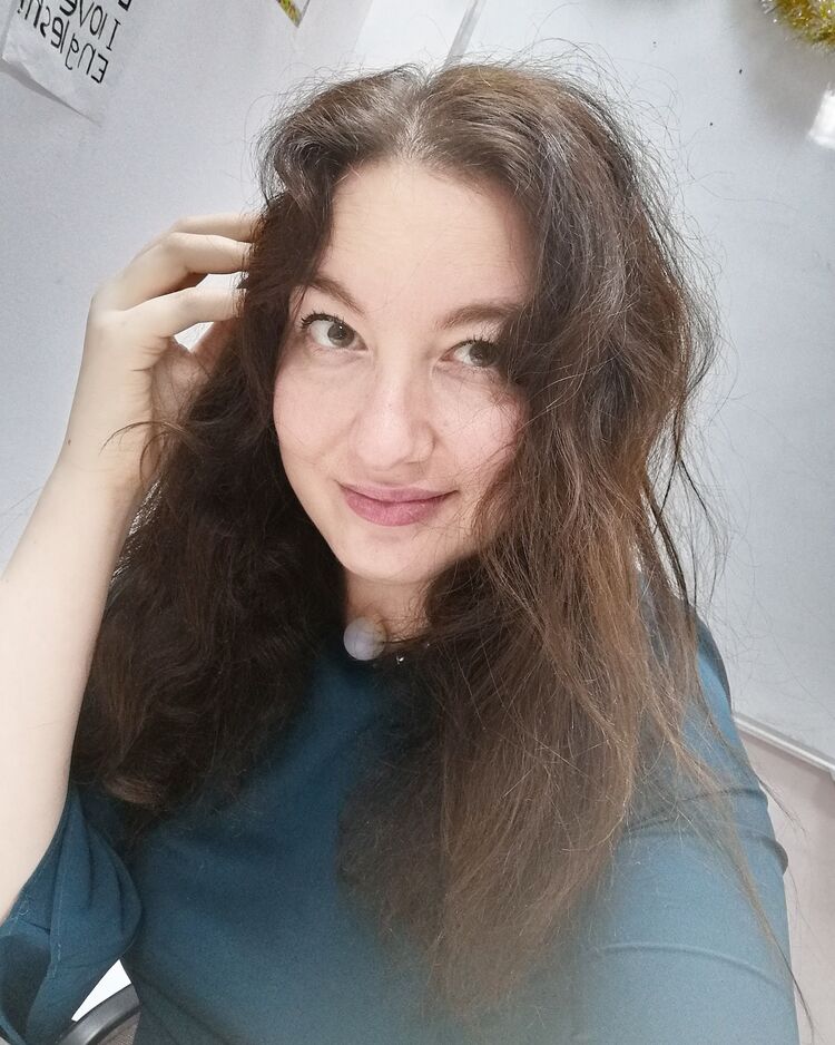  ,   Ksenya, 38 ,  