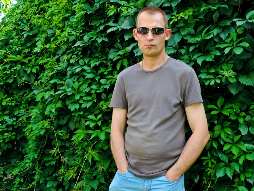  ,   Stefan, 41 ,   ,   , c 