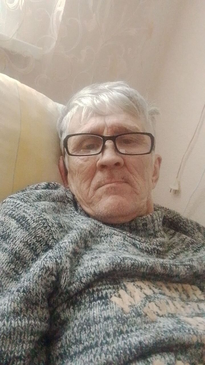  48630472  , 62 ,    