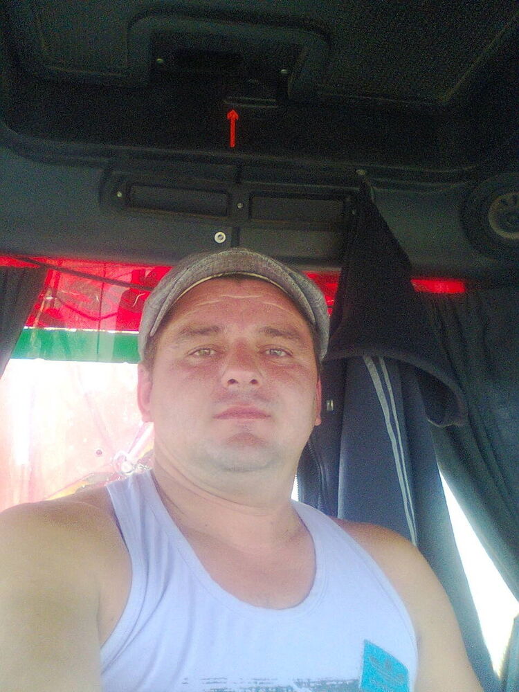  7909352  Ben, 45 ,    