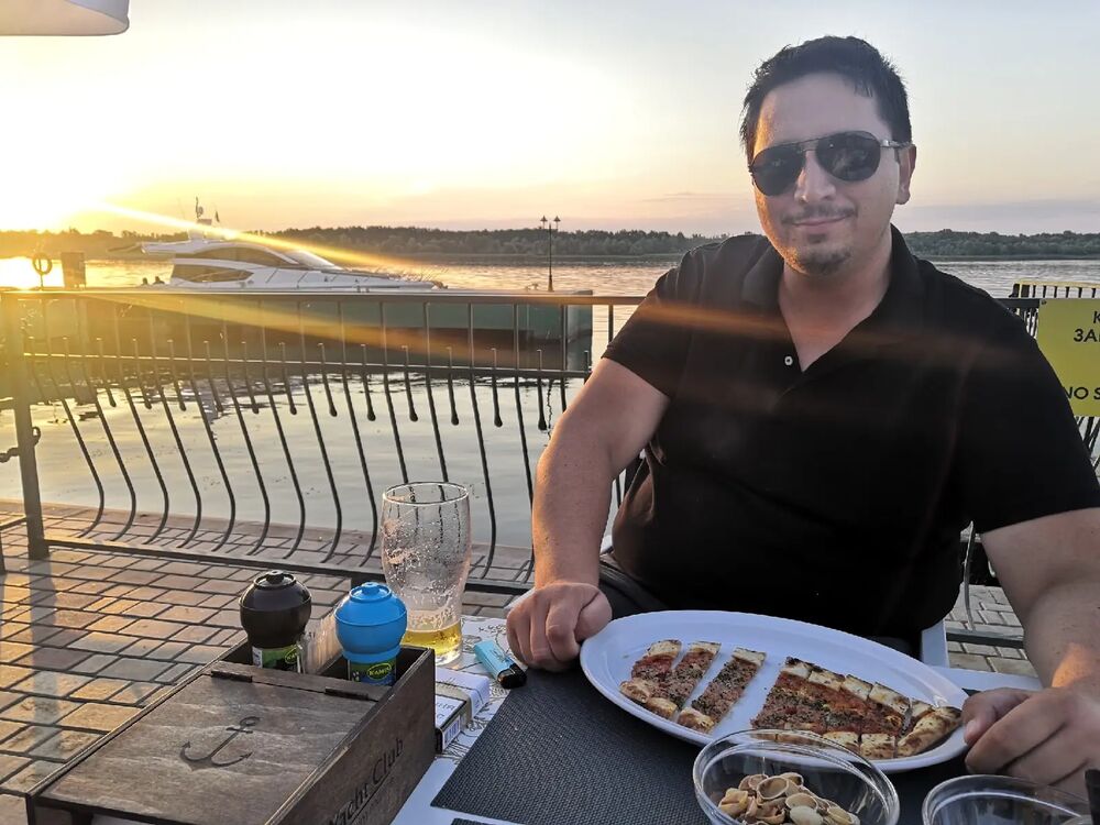  31814372  Carpe Diem, 38 ,    