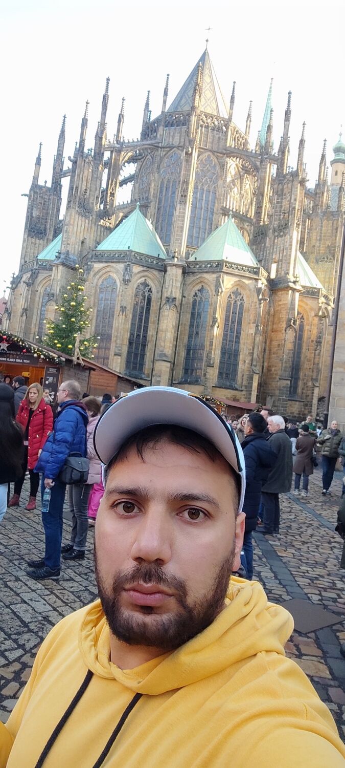  ,   Tigran, 31 ,   ,   