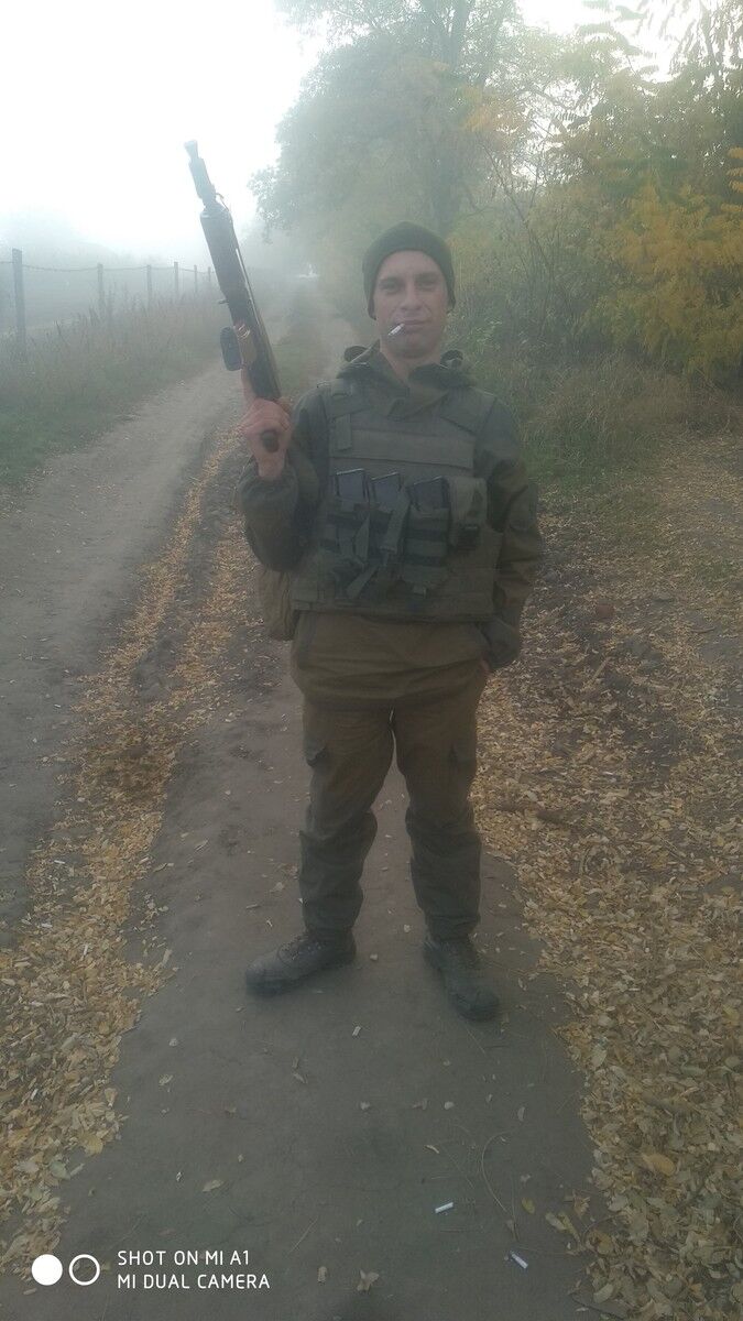  14299172  Andriy, 30 ,    
