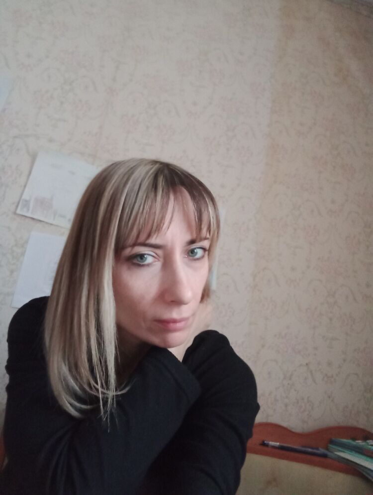  ,   Vika, 41 ,   ,   , c , 