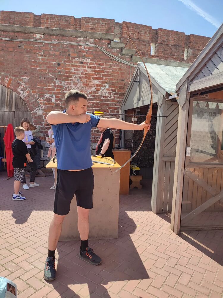 ,   Vladislav, 28 ,   ,   , c 