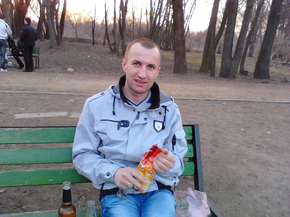  ,   Ivan, 39 ,   ,   