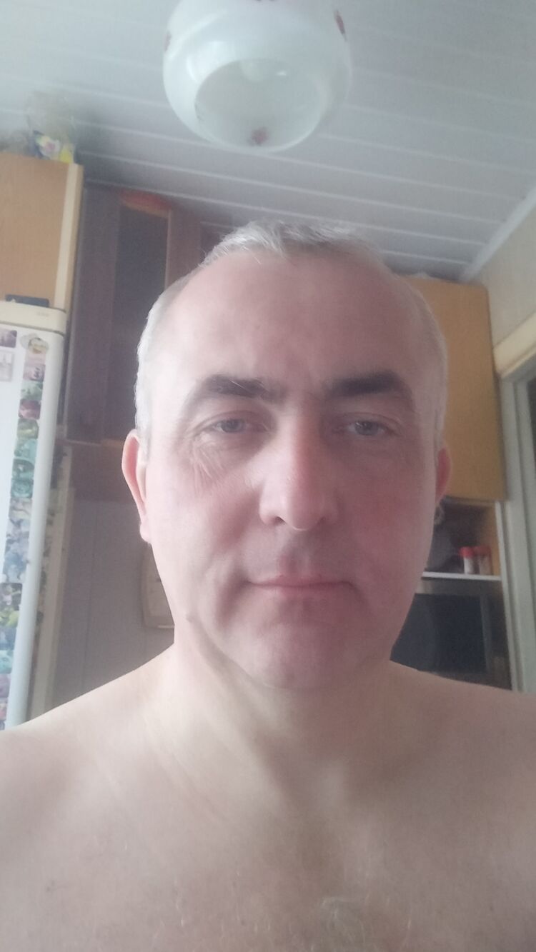  ,   Evgenij, 51 ,   ,   , c , 