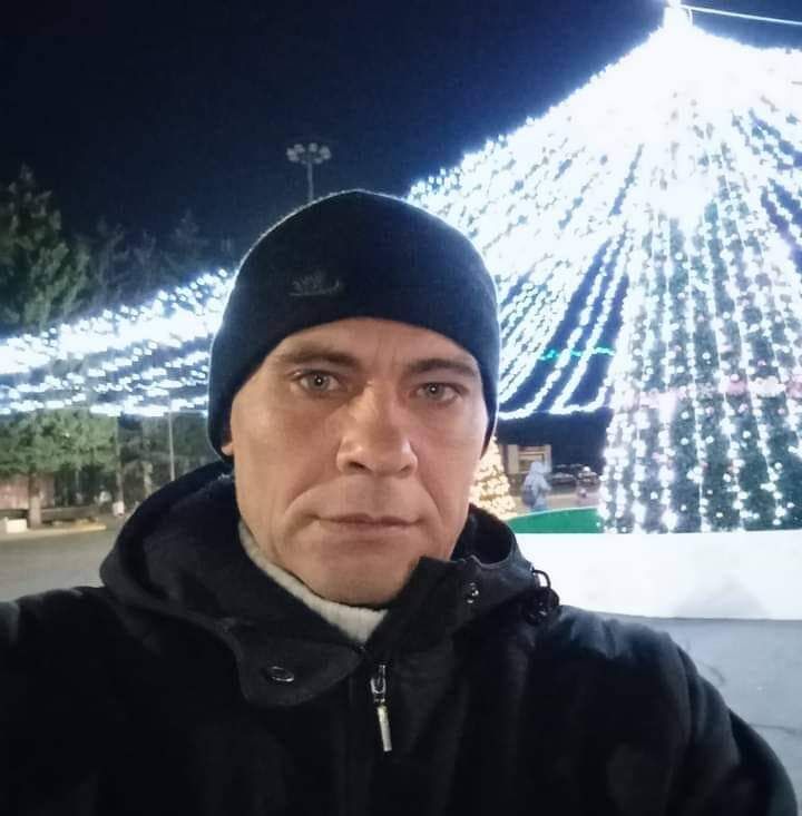  45763502  Leonid, 48 ,    