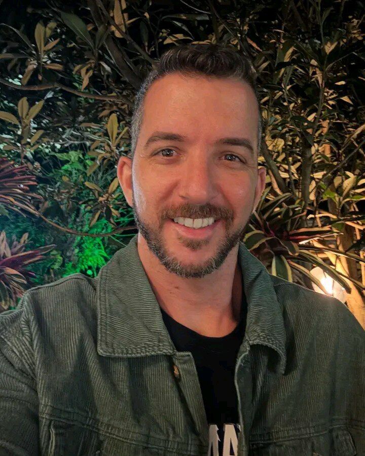 ���� 54451462 ������� CHARLES, 55 ���, ���� ���������� � ������