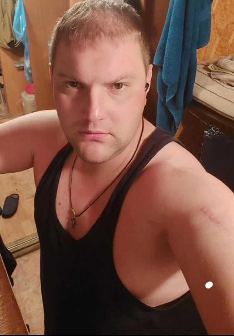  28058842  , 38 ,    