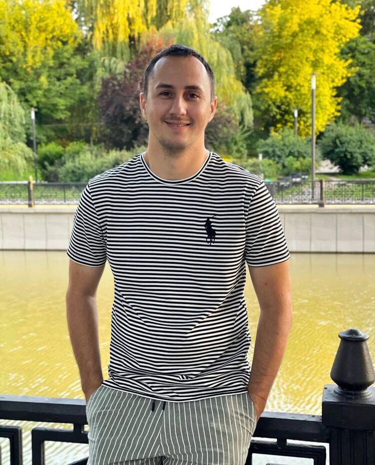 ���� 25275952 ������� ����, 37 ���, ���� ���������� � ���������