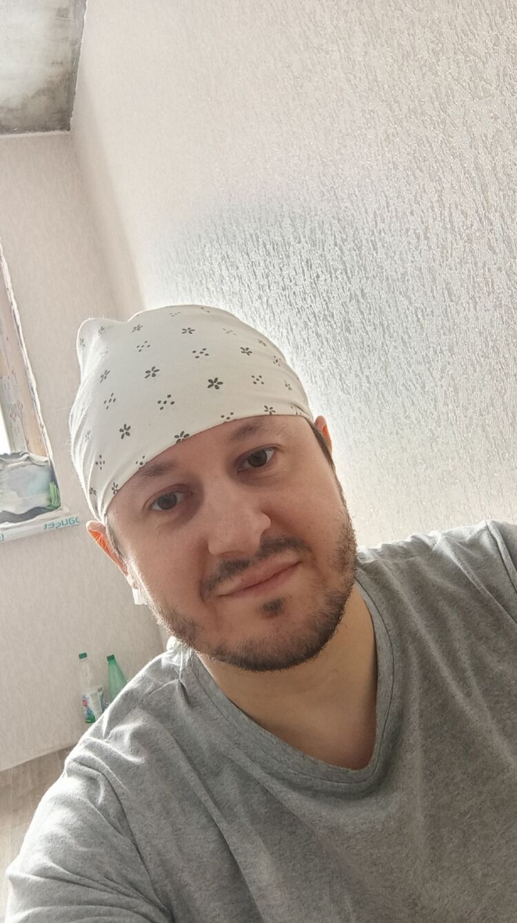  48327662  , 39 ,    