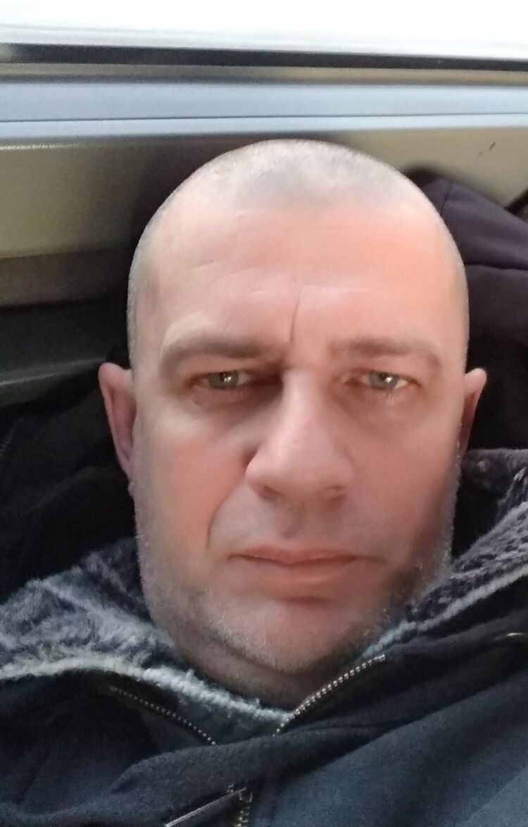  44472482  , 52 ,    