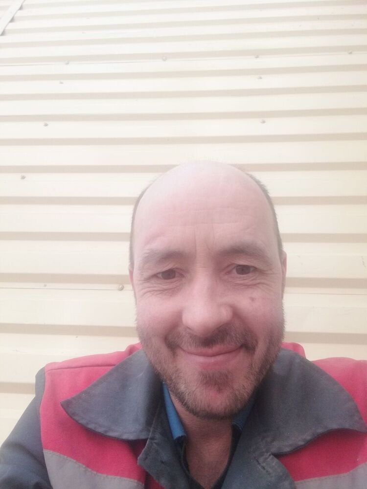  33944942  , 49 ,    