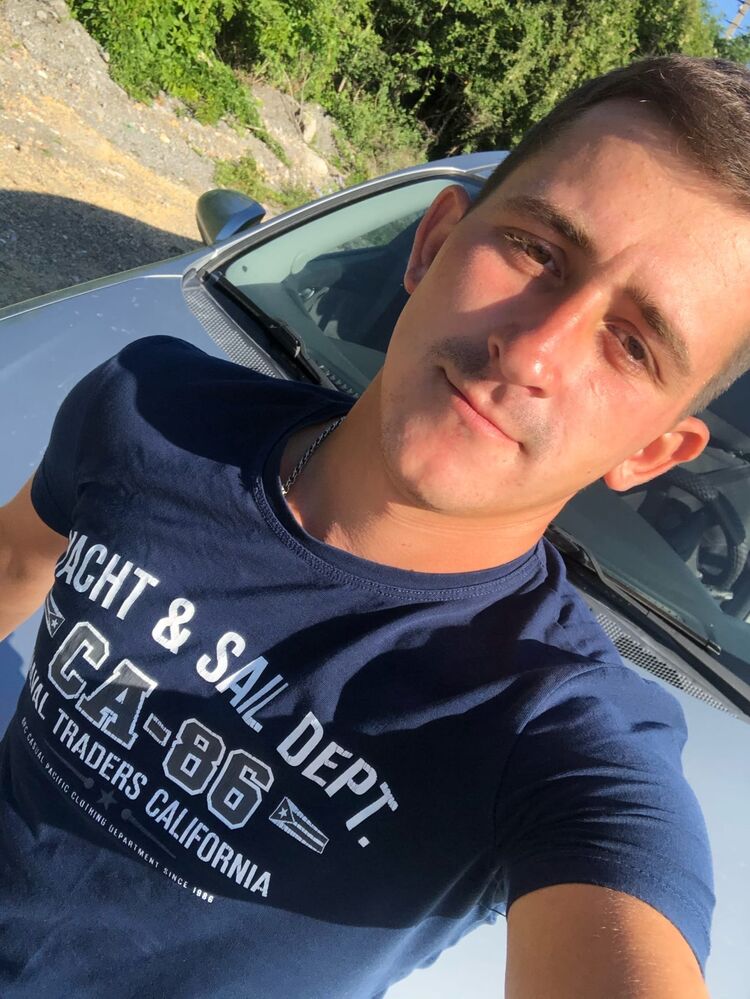  54529682  Vladimir, 26 ,    