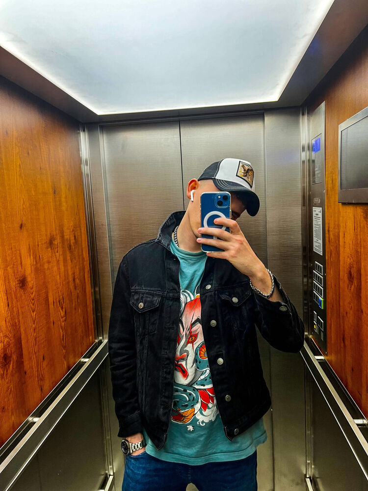  ,   , 28 ,   ,   