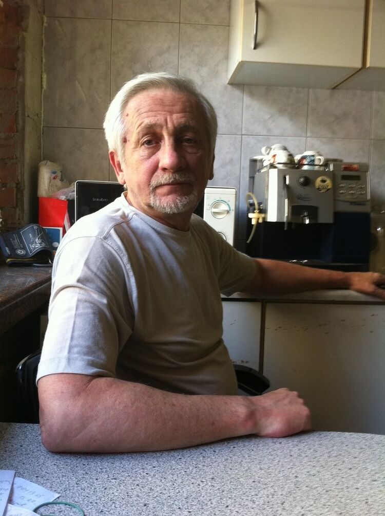  7550952  Anatoly, 65 ,    
