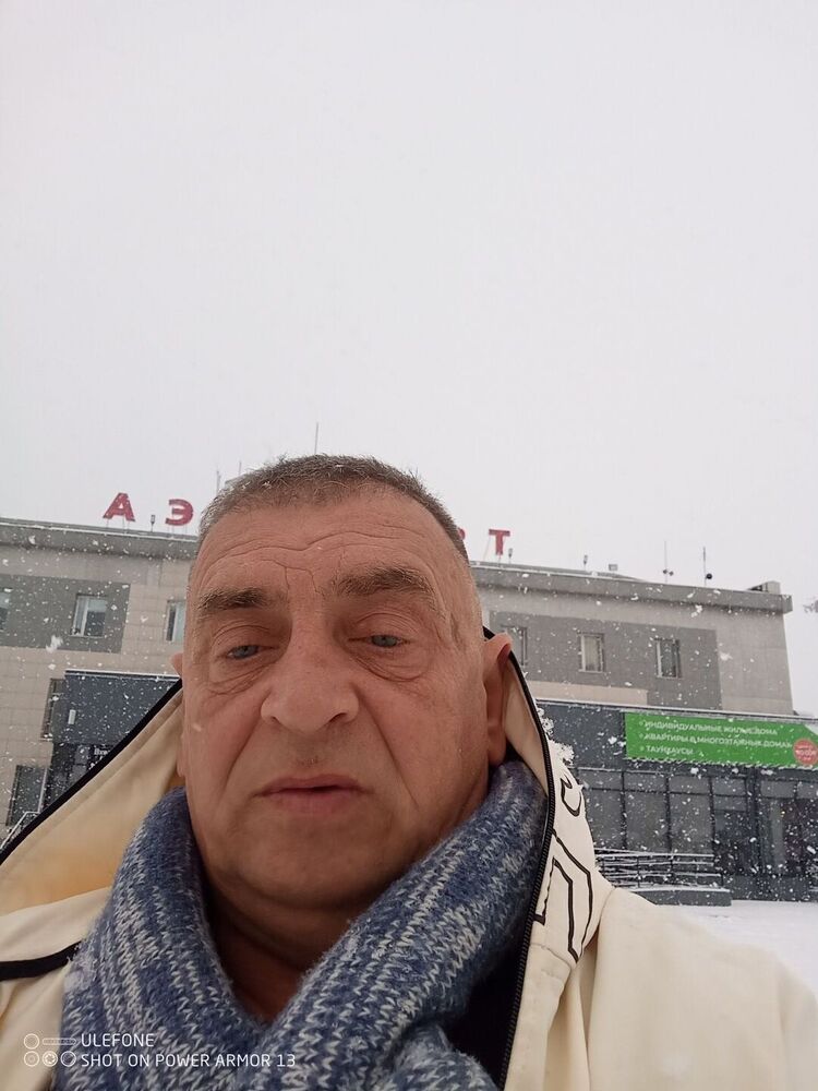  40500352  Sergey, 57 ,    -