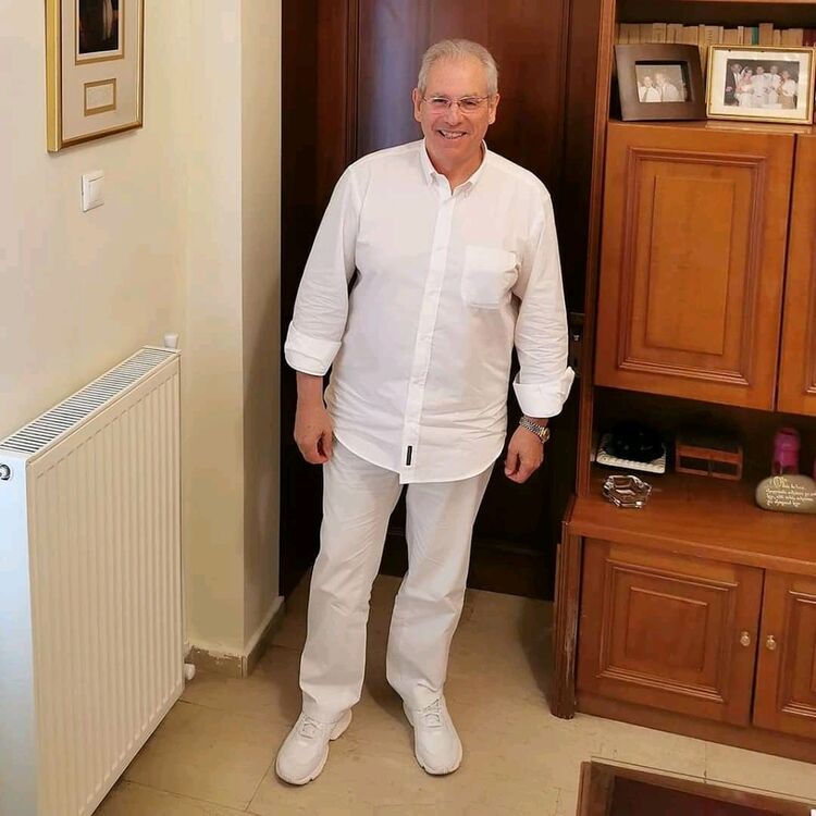  50420252  Alexander, 62 ,    Harcourt