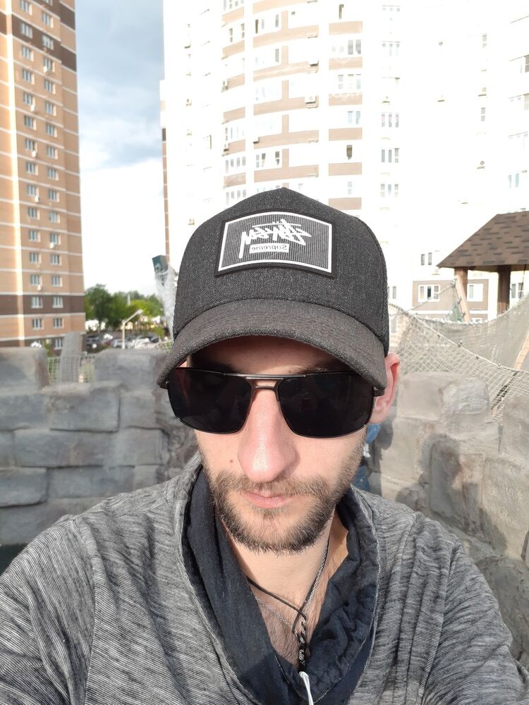  16989162  Vooolk, 39 ,    