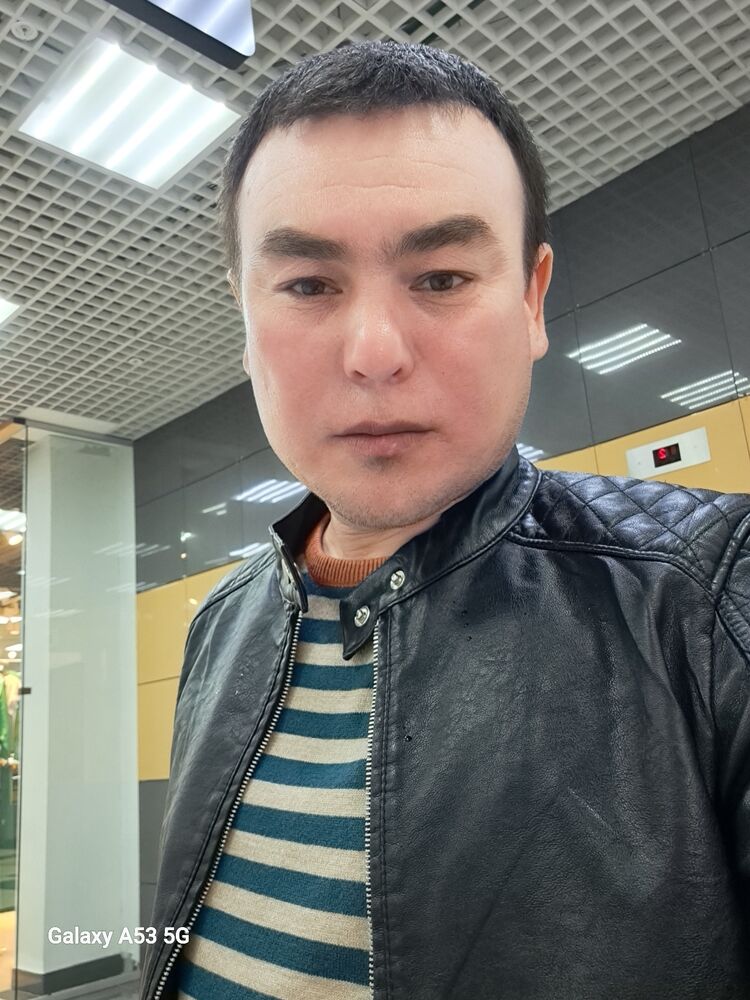  34688132  Azimbay, 40 ,    