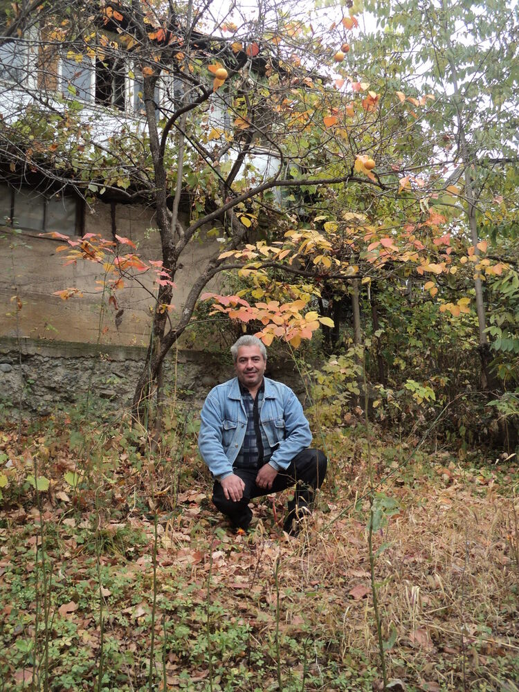  5863072  Karapet, 62 ,    