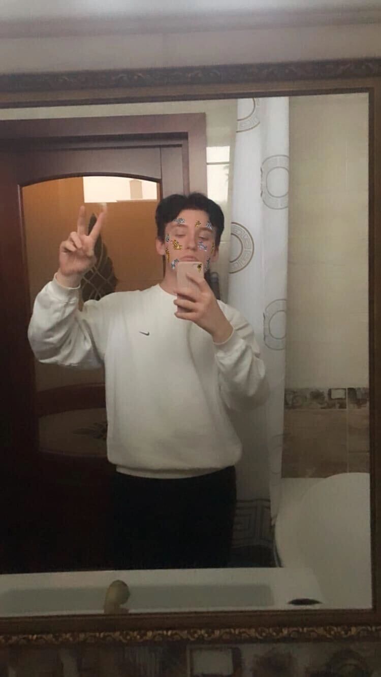  34703902  , 25 ,    