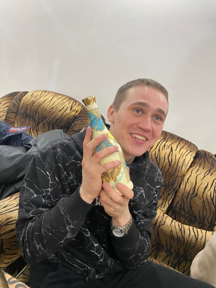 ���� 25666582 ������� �������, 27 ���, ���� ���������� � ��������