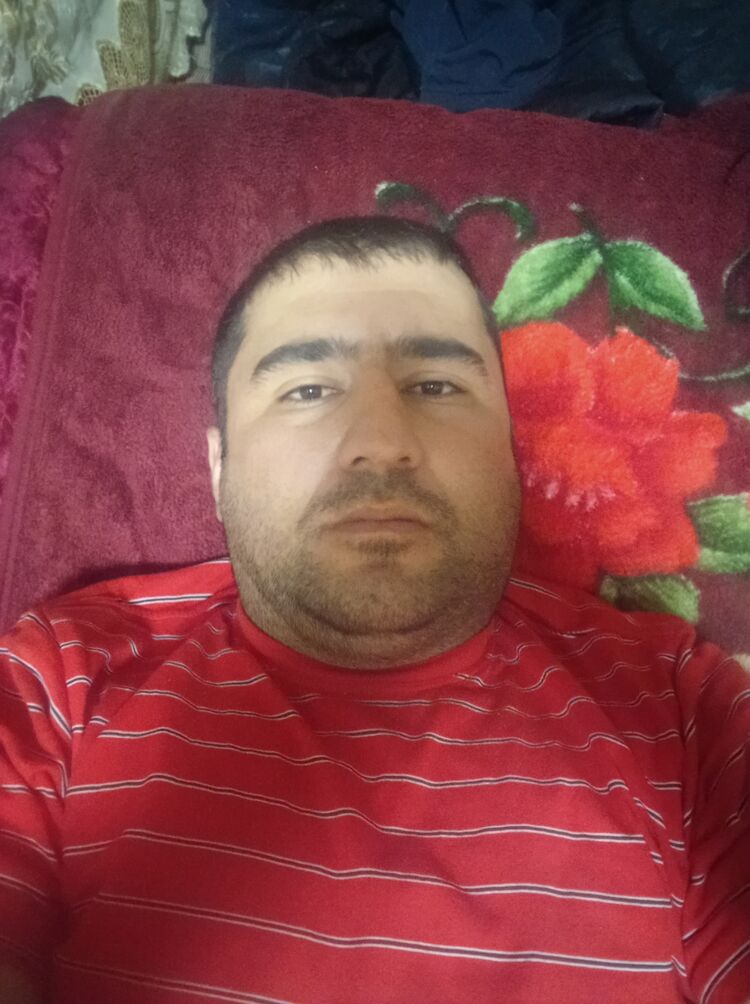  ,   Abdulo, 33 ,   ,   